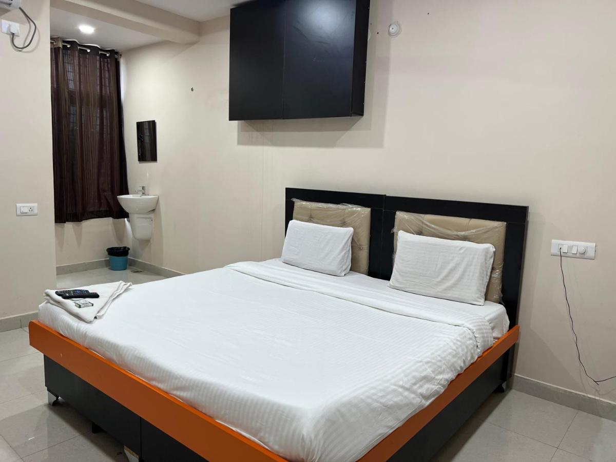 5 Star Grand Hotel Shamshabad Exterior photo