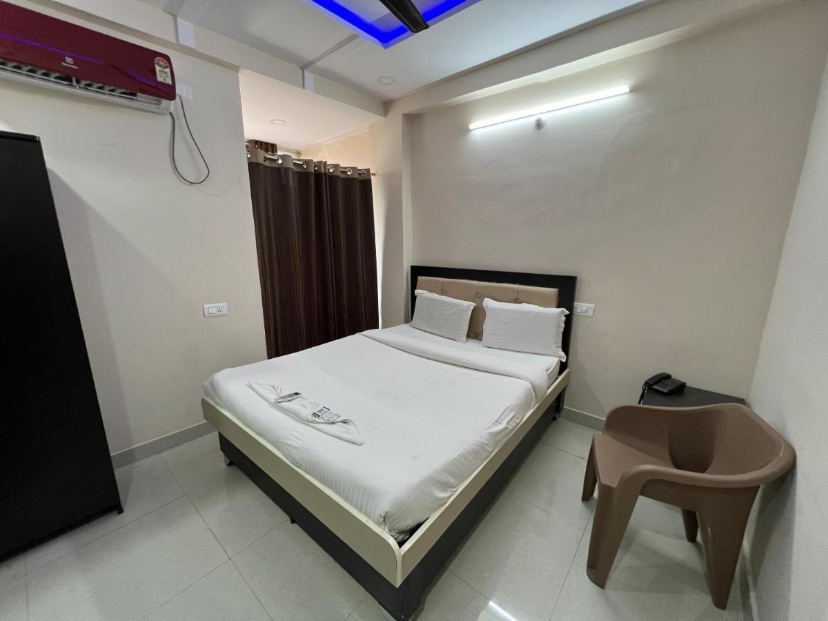 5 Star Grand Hotel Shamshabad Exterior photo